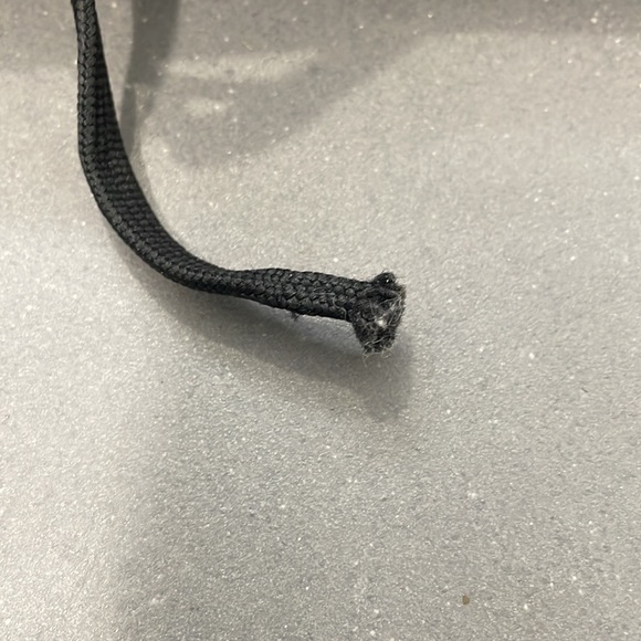 Louis Vuitton Sneakers - Picture 5 of 5